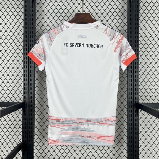 Bayern Munich 25/26 Away – Women's