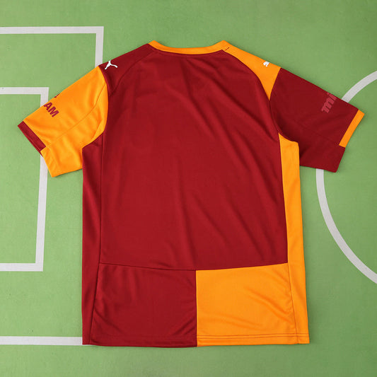 Galatasaray 25/26 Home Jersey – With Sponsors